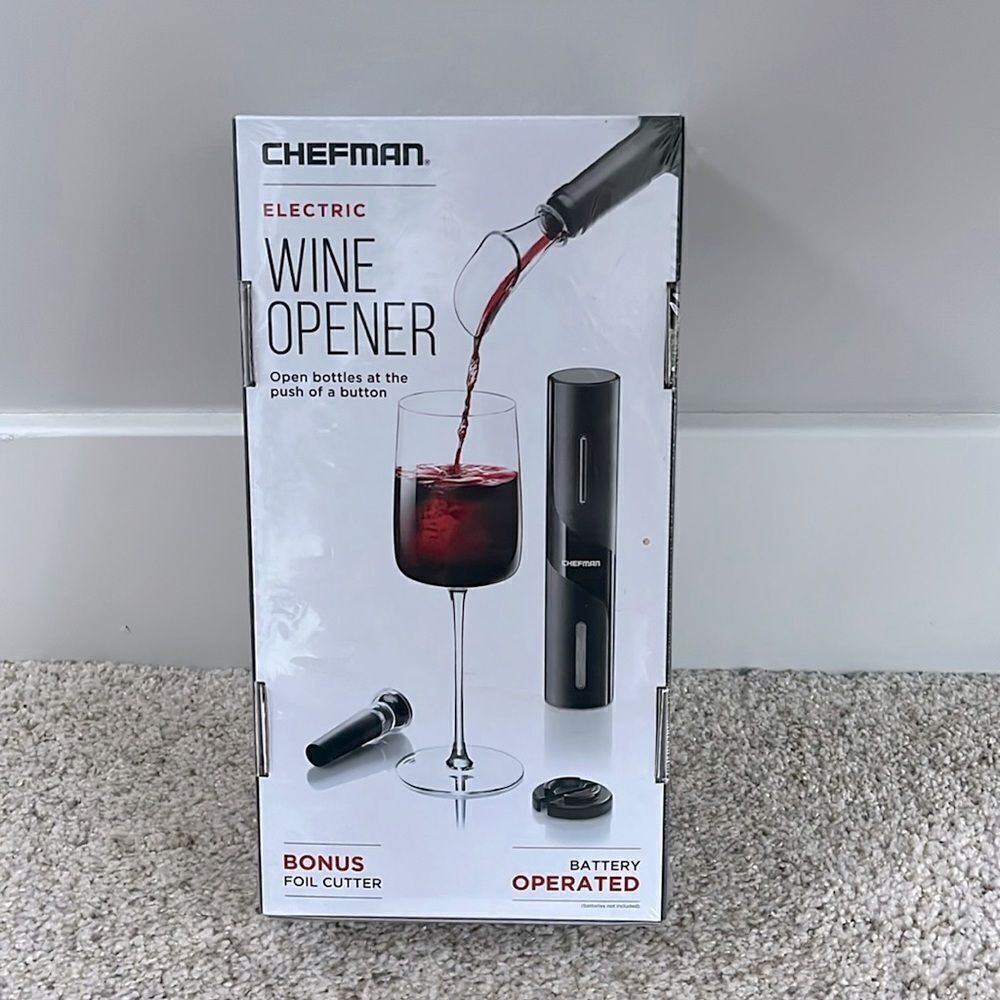 NWOT CHEFMAN Electric Wine Opener